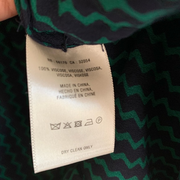 Anthropologie Maeve Della Chevron Button Down Blouse Green Navy Blue - Picture 4 of 6